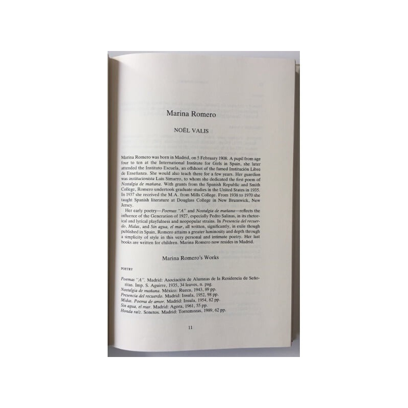 IN THE FEMININE MODE. ESSAYS ON HISPANIC WOMEN WRITERS