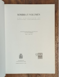 SOMBRA Y VOLUMEN: UNA COLECCIÓN DE ESCULTURA CONTEMPORÁNEA 2