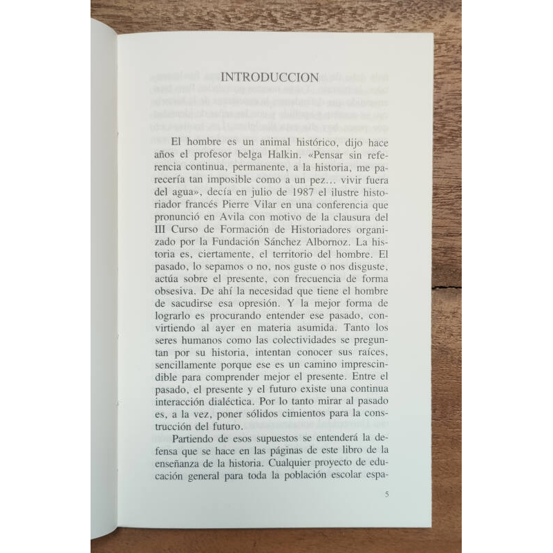 EN DEFENSA DE LA HISTORIA