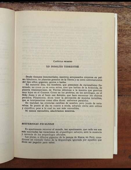 EL LIBRO DEL PASADO MISTERIOSO
