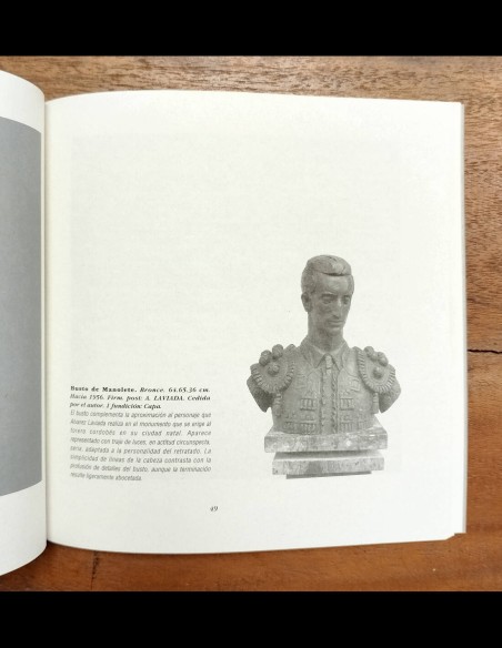EDUARDO CAPA: COLECCIÓN ESCULTÓRICA