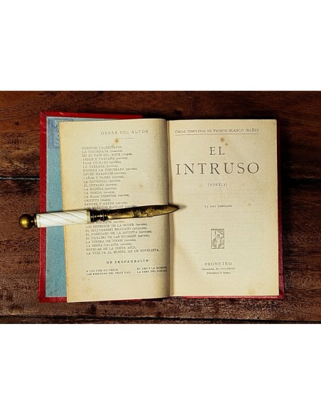 EL INTRUSO