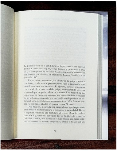 LA SOTANA ESPAÑOLA DE PERÓN