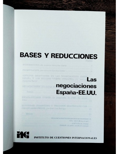 BASES Y REDUCCIONES: LAS NEGOCIACIONES ESPAÑA-EE.UU