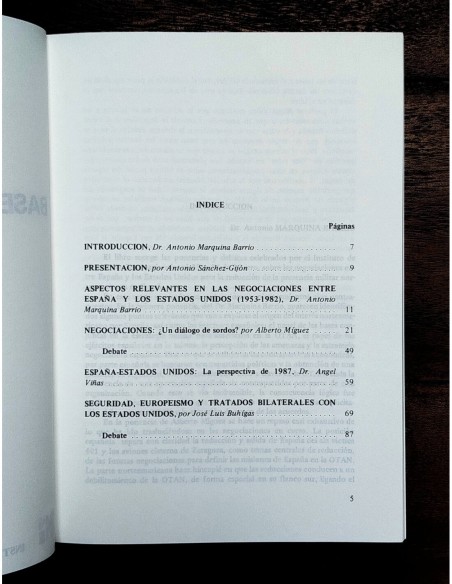 BASES Y REDUCCIONES: LAS NEGOCIACIONES ESPAÑA-EE.UU