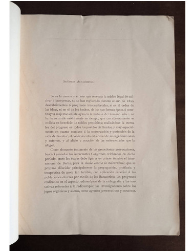 MEMORÍA LEÍDA EN LA SOLEMNE SESIÓN INAUGURAL DEL AÑO DE 1900 EN LA REAL ACADEMIA DE MEDICINA