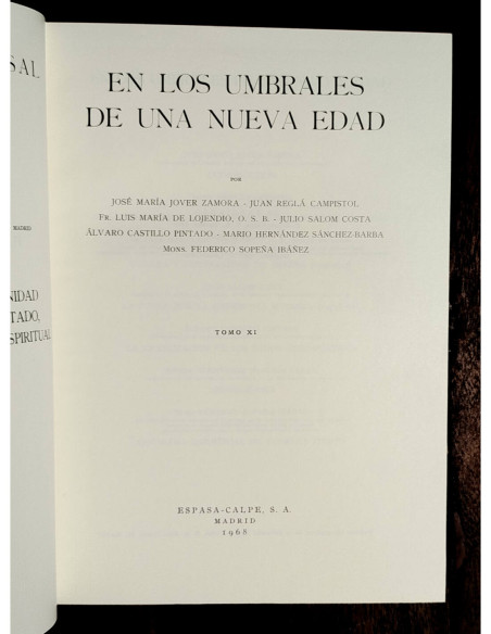 EN LOS UMBRALES DE UNA NUEVA EDAD