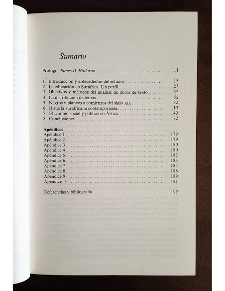HISTORIA EN BLANCO Y NEGRO: ANÁLISIS DE LOS MANUALES ESCOLARES EN SURÁFRICA