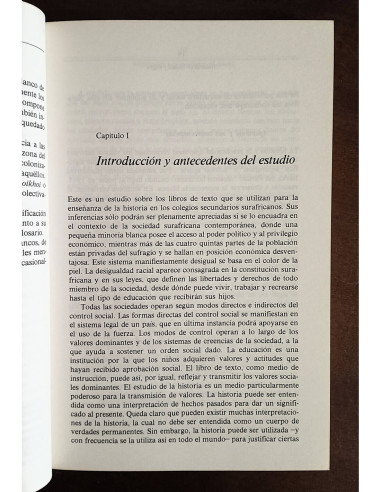 HISTORIA EN BLANCO Y NEGRO: ANÁLISIS DE LOS MANUALES ESCOLARES EN SURÁFRICA